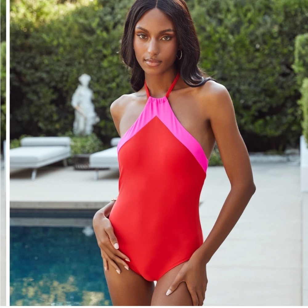 VICI | NWT YACHT COLORBLOCK HALTER ONE PIECE